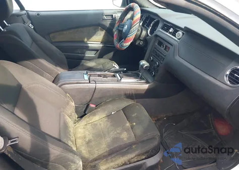 2011 Ford Mustang V6 из США, поврежденный, VIN 1ZVBP8EM8B5118122